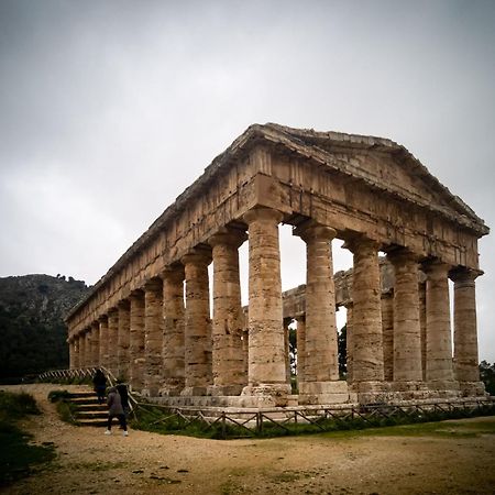 Villa U Ventu Che Tira Casa Centro Storico Vicino Porto Wi Fi Trapani Exterior foto